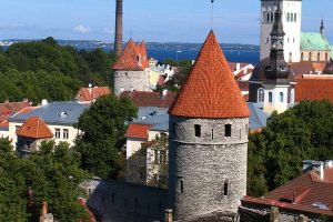 Tallinn hoofstad van Estland DFe middeleuwse binnenstad vanm Tallinn, hoofstad van Estland